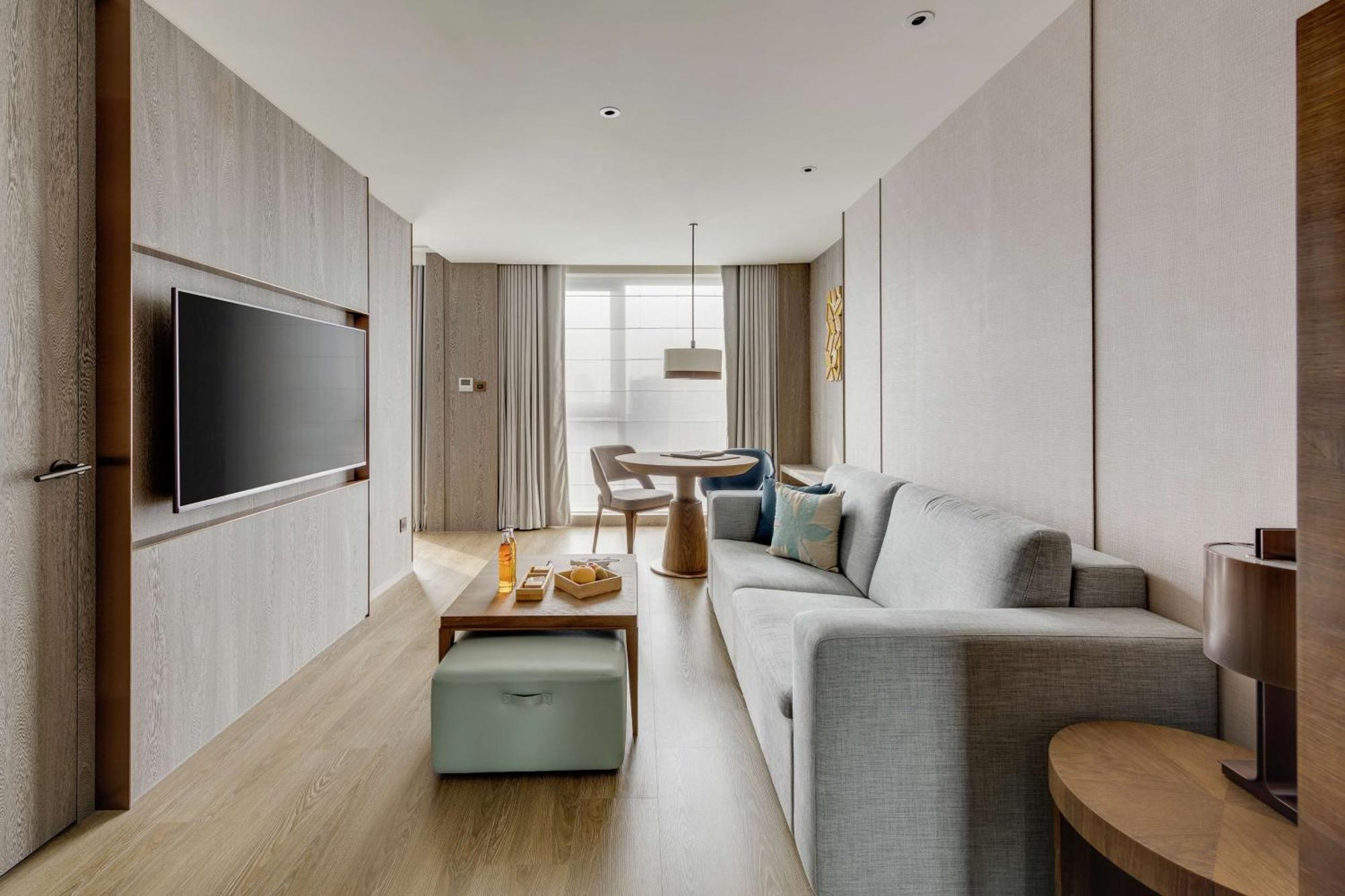 Doubletree By Hilton Taipei Zhongshan Eksteriør bilde